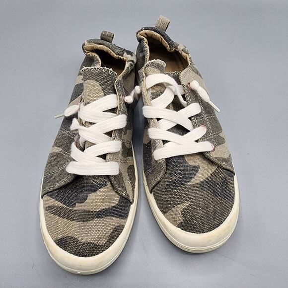 Maurices Mariah camouflage scrunch back slip on sneaker woman's size 8 - Picture 9 of 9